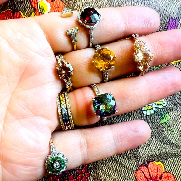 2ct Garnet Diamond Halo Gold Ring - Picture 4 of 6